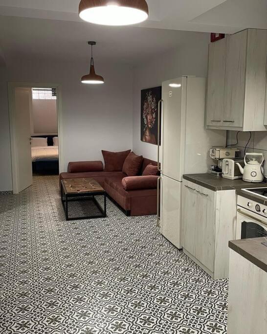 Family Apartment With Private Yard Next To Agios Dimitrios Church Thessaloníki Luaran gambar